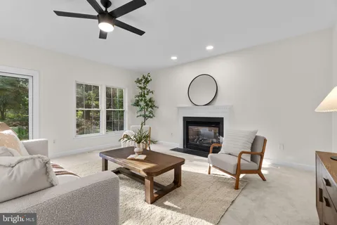 $1,049,000 | 5248 Grovemont Drive, Elkridge, MD 21075