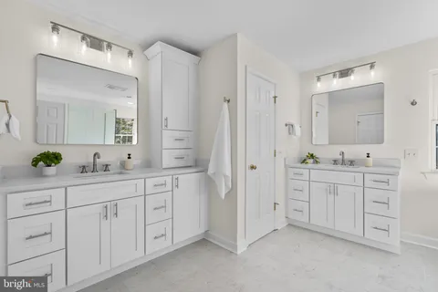 $1,049,000 | 5248 Grovemont Drive, Elkridge, MD 21075