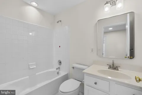 $1,049,000 | 5248 Grovemont Drive, Elkridge, MD 21075