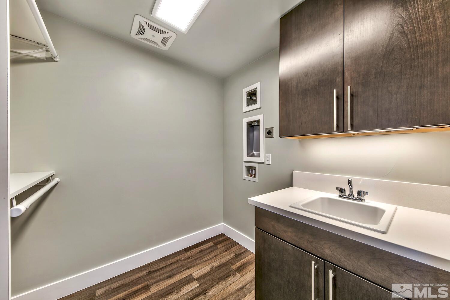 502 Mill Street Reno, NV 89502 - Photo 7 of 17 Photo 7