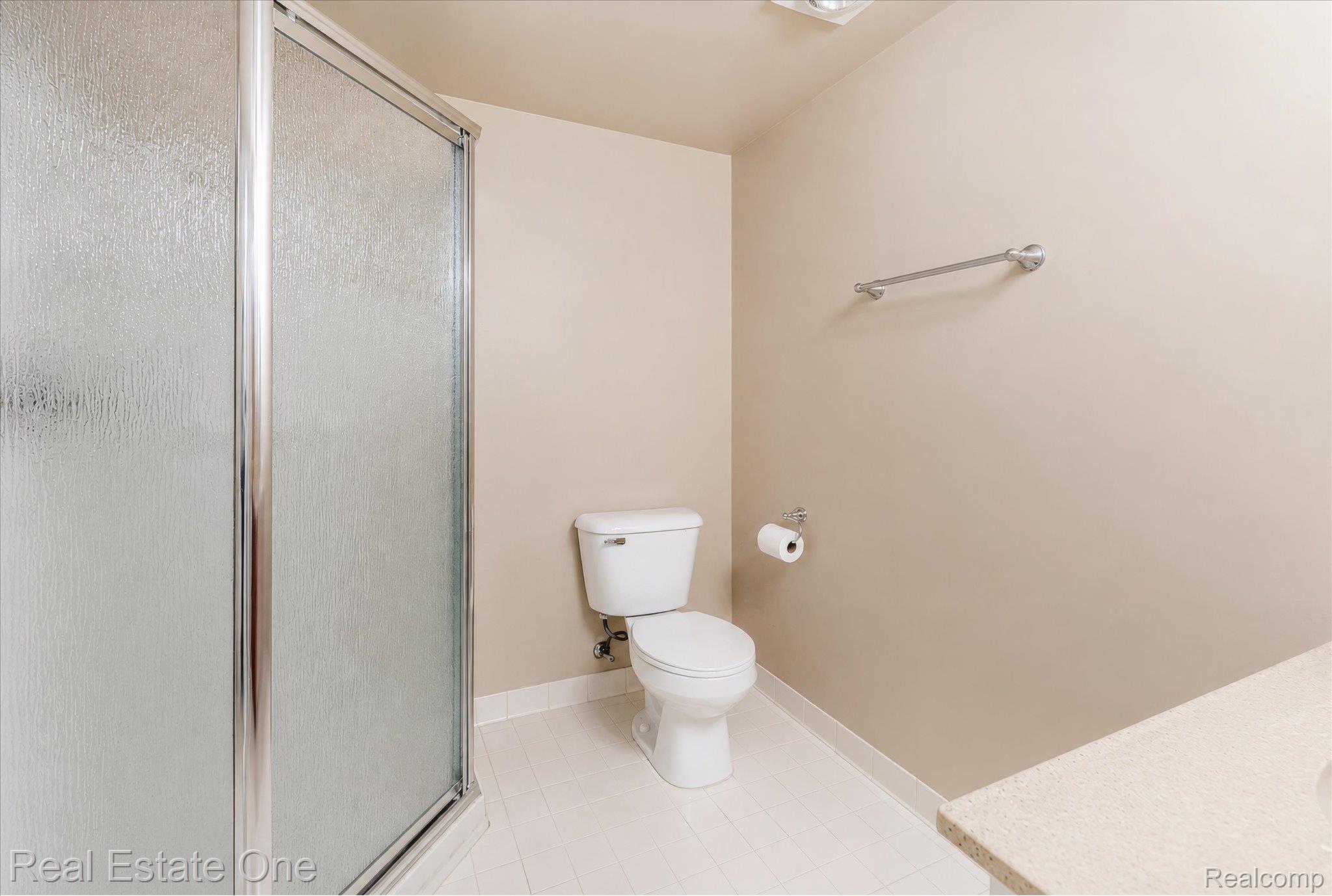 3393 Charlwood Drive Rochester, MI 48306 - Photo 49 of 60 49-055.jpg