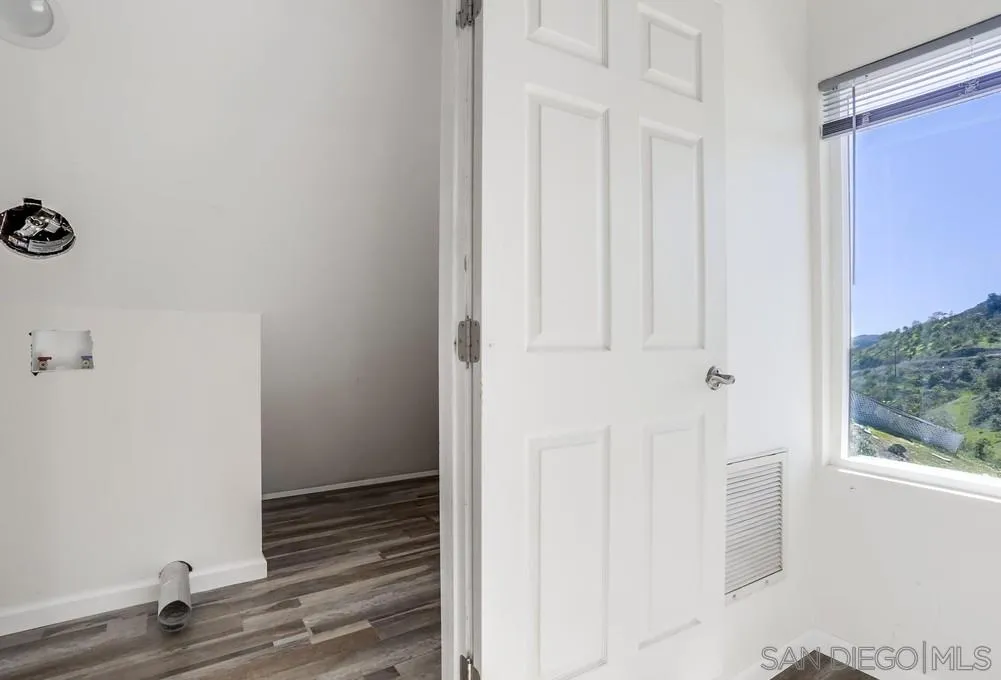 39431 American Road Fallbrook, CA 92028 - Photo 43 of 62 a view of closet area
