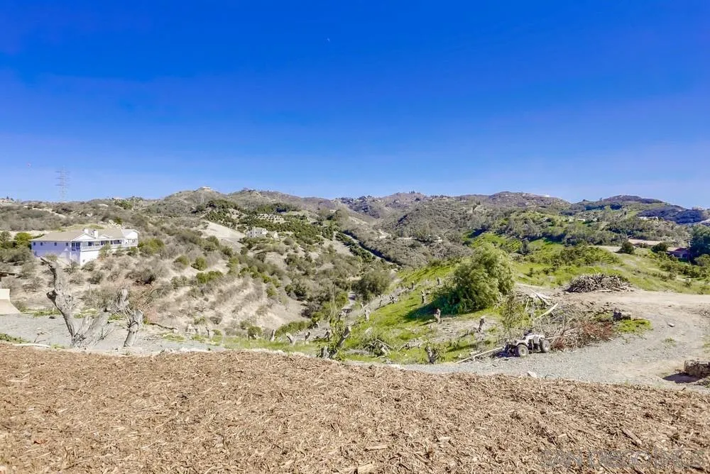 39431 American Road Fallbrook, CA 92028 - Photo 58 of 62 a view of mountain view with mountains