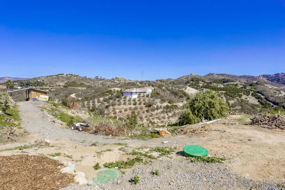 39431 American Road Fallbrook, CA 92028 - Photo 59 of 62 a view of mountain view with mountains in the background