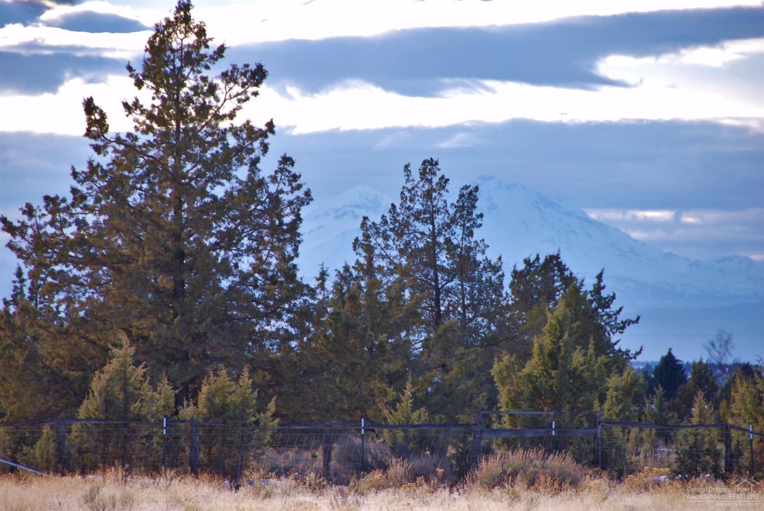 5655 Southwest Rim Road Terrebonne, OR 97760 - Photo 12 of 20 And then there are the two nothern siste