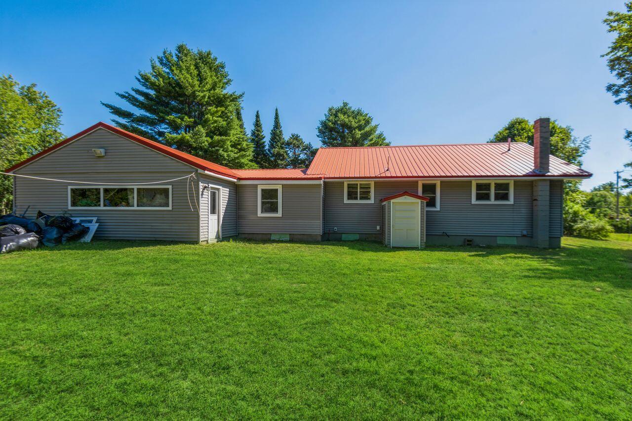 289 Country Club Road Sanford, ME 04073 - Photo 4 of 29 29_289CountryClubRd_2031_HiRes