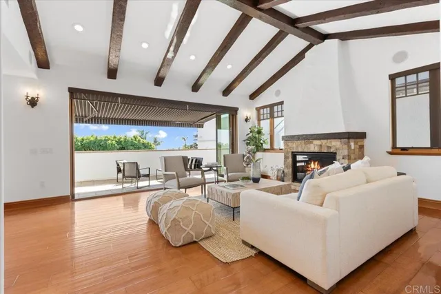 $3,799,000 | 1045 Van Nuys Street, San Diego, CA 92109