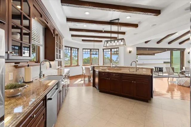 $3,799,000 | 1045 Van Nuys Street, San Diego, CA 92109