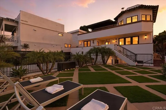 $3,799,000 | 1045 Van Nuys Street, San Diego, CA 92109