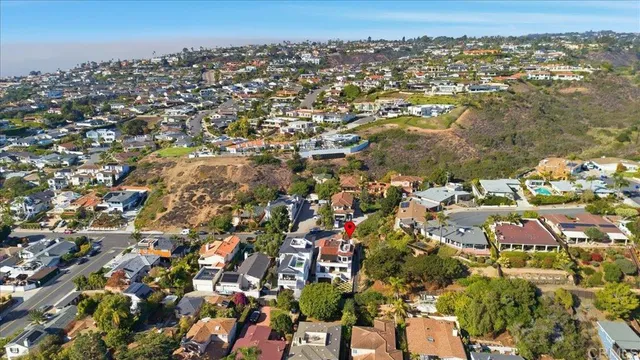 $3,799,000 | 1045 Van Nuys Street, San Diego, CA 92109