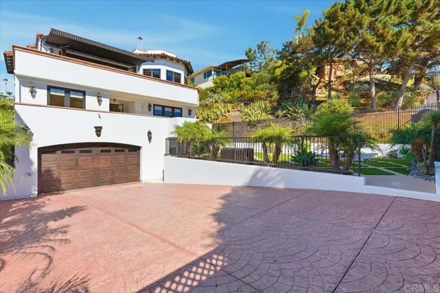 $3,799,000 | 1045 Van Nuys Street, San Diego, CA 92109