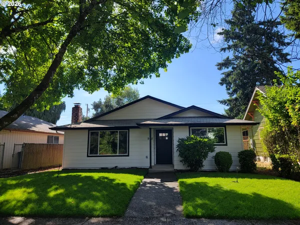 $411,775 | 945 18th Street Northeast, Salem, OR 97301