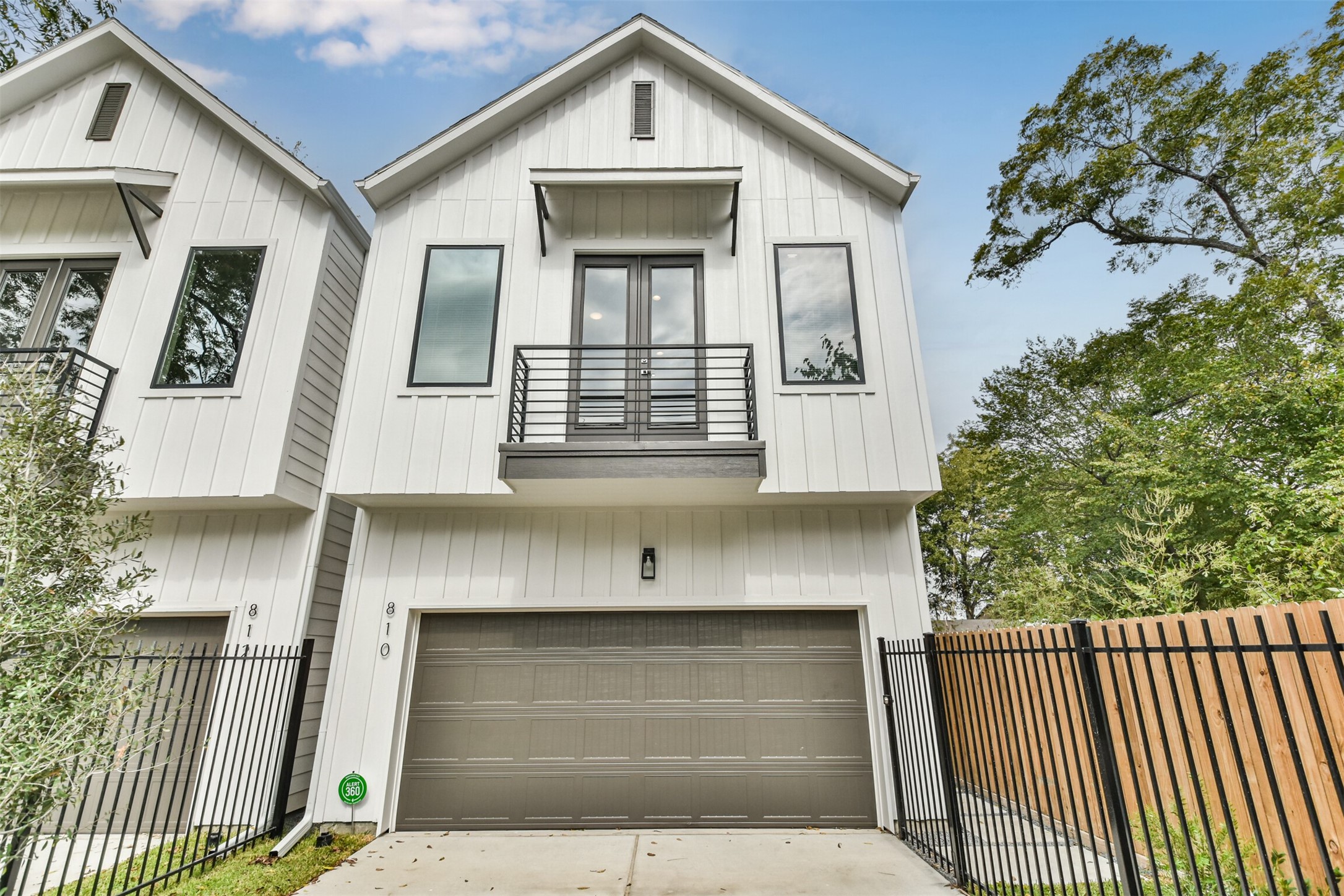 810 Mansfield Street Houston, TX 77091 - Photo 4 of 47