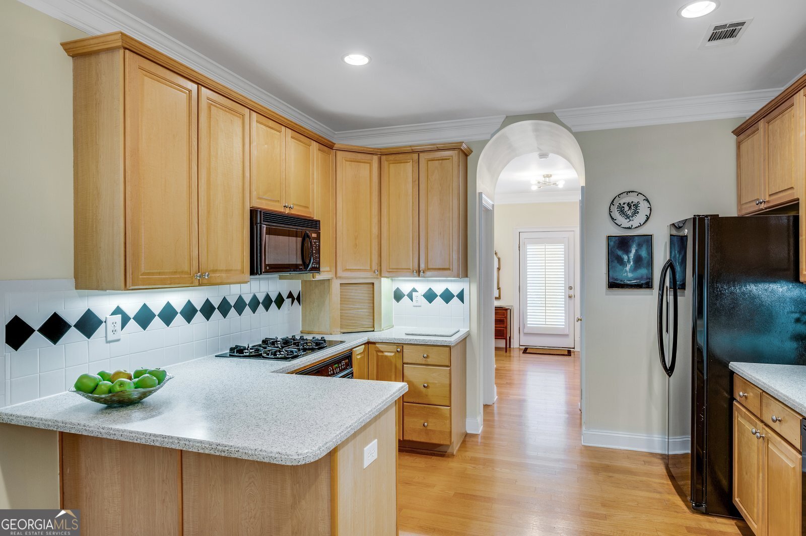 2570 Oglethorpe Circle Northeast Brookhaven, GA 30319 - Photo 18 of 37