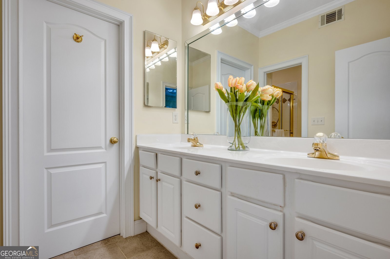 2570 Oglethorpe Circle Northeast Brookhaven, GA 30319 - Photo 22 of 37