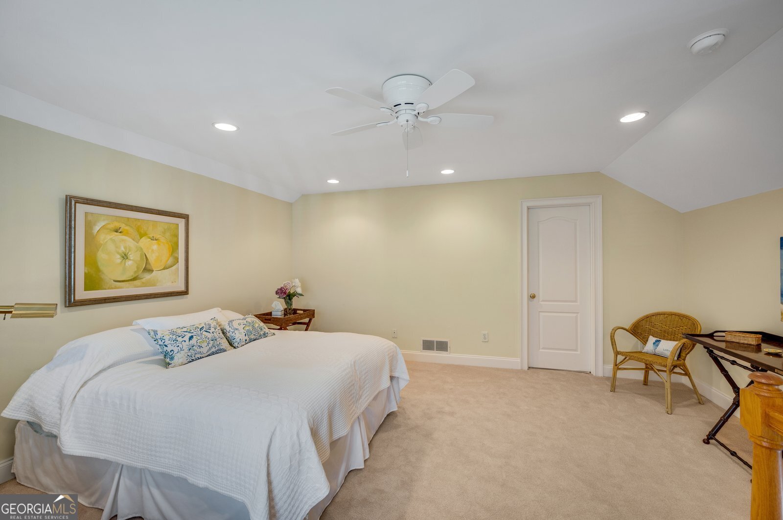 2570 Oglethorpe Circle Northeast Brookhaven, GA 30319 - Photo 32 of 37