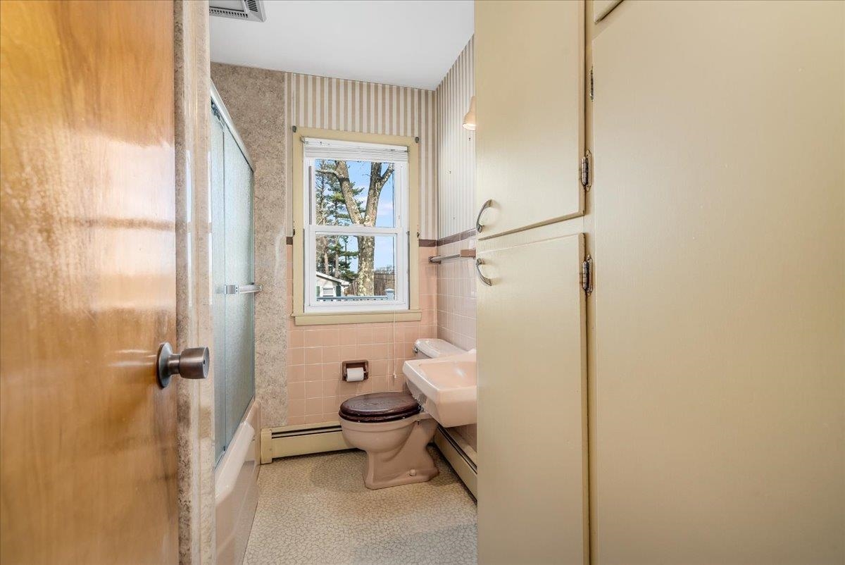 416 Mast Road Goffstown, NH 03045 - Photo 15 of 32