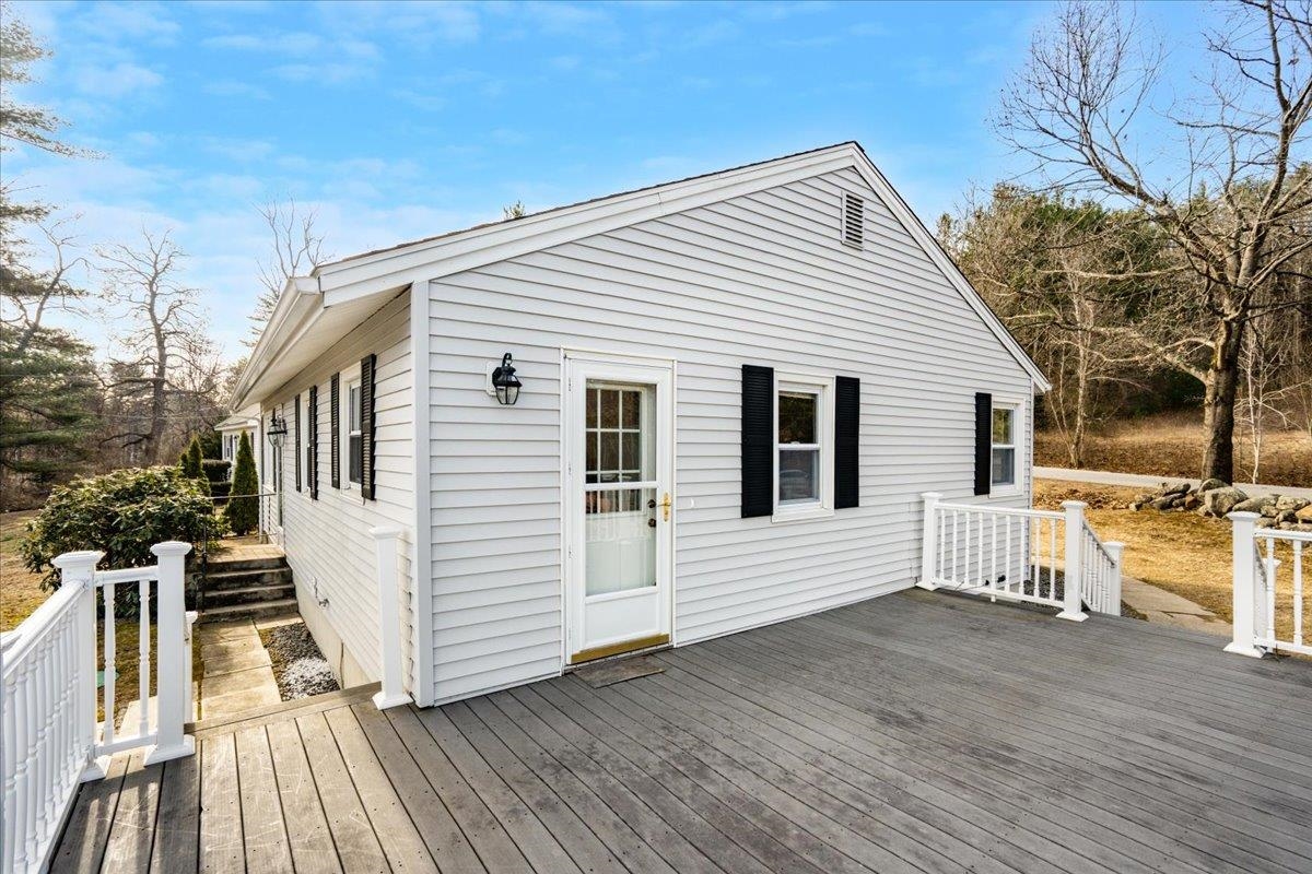 416 Mast Road Goffstown, NH 03045 - Photo 22 of 32