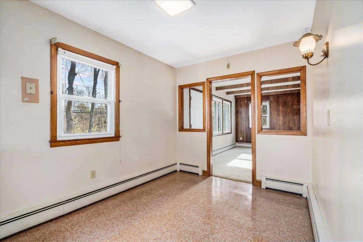 416 Mast Road Goffstown, NH 03045 - Photo 4 of 32