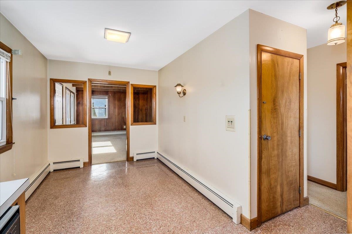 416 Mast Road Goffstown, NH 03045 - Photo 5 of 32