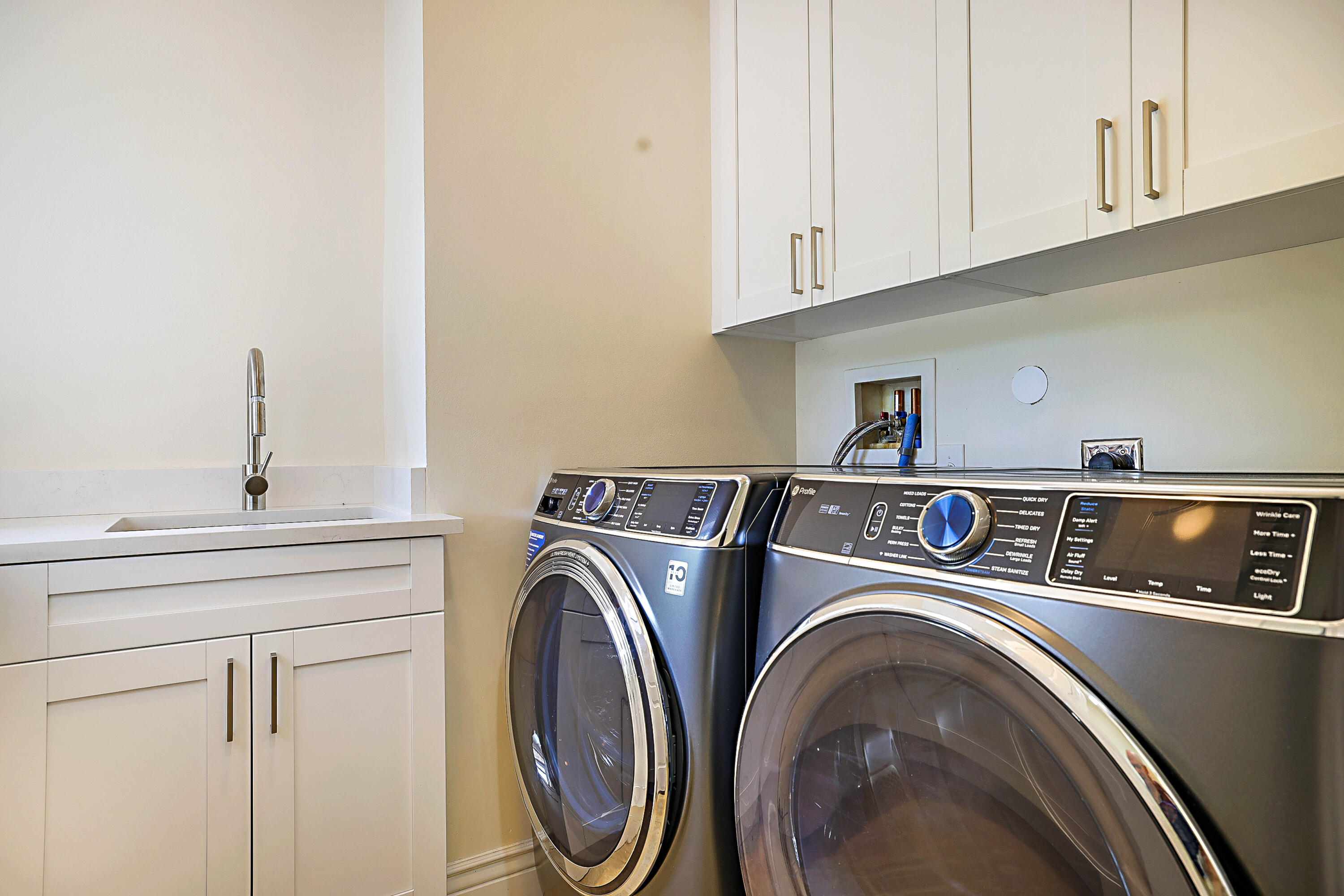 1296 Southeast Colony Way Jupiter, FL 33478 - Photo 32 of 67 Laundry Room