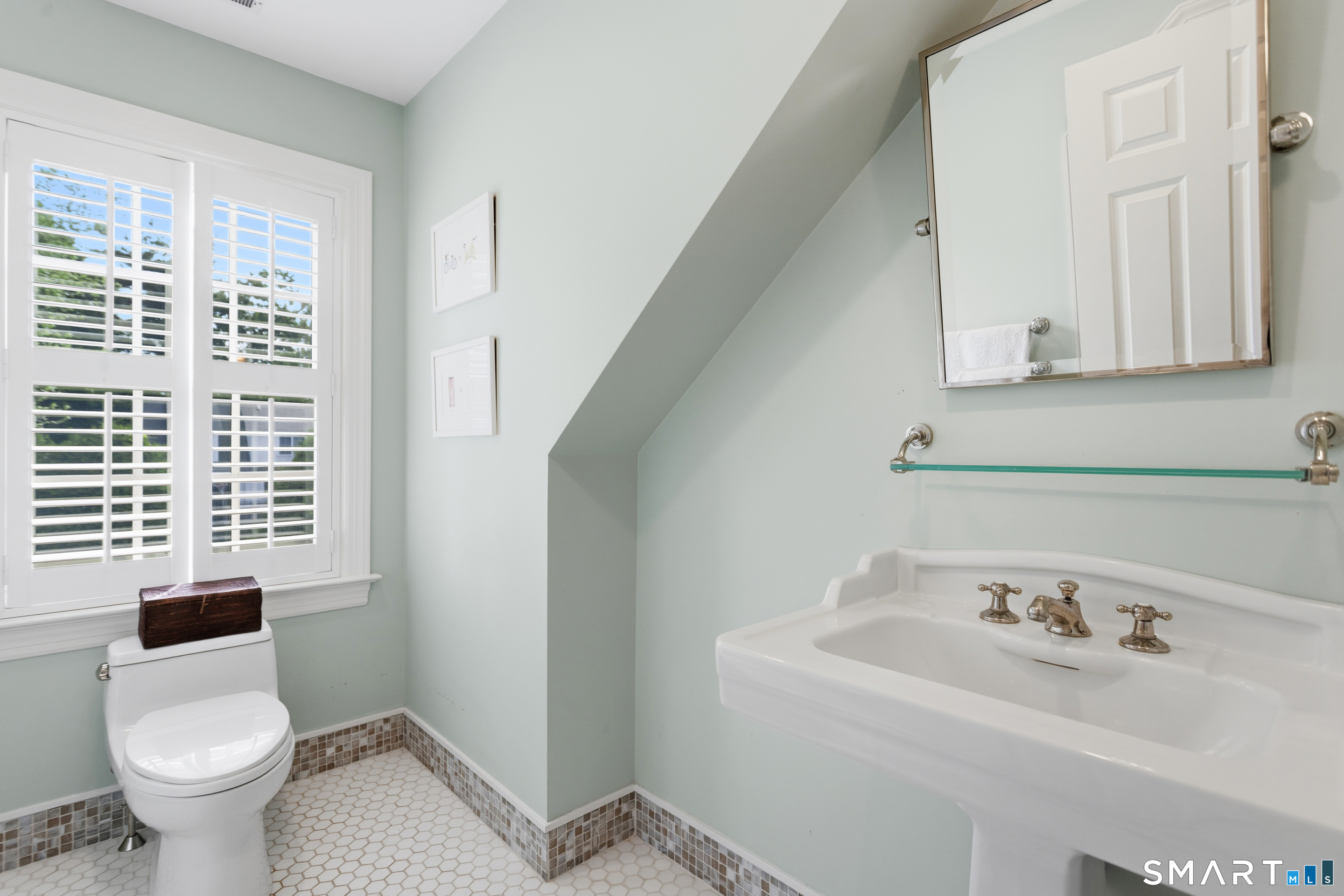 8 Sunset Road Darien, CT 06820 - Photo 23 of 29