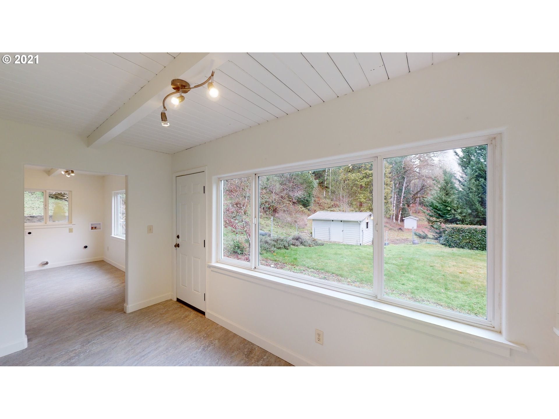 10439 Tyee Road Umpqua, OR 97486 - Photo 14 of 32 Gallery Image 14