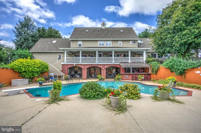 $1,389,000 | 419 Coffee Goss Road, Marietta, PA 17547
