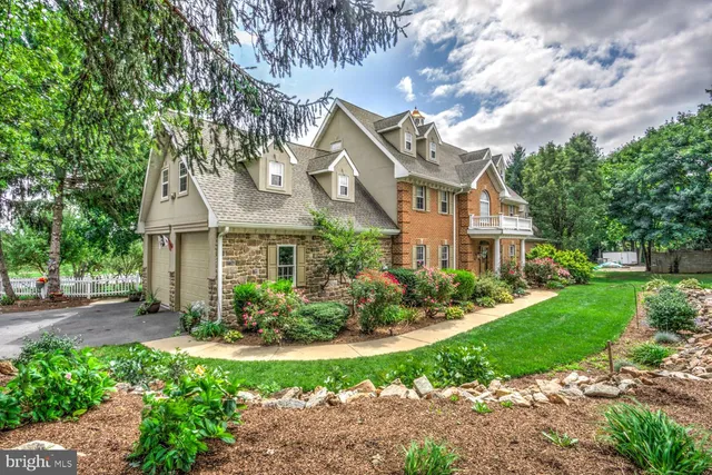 $1,389,000 | 419 Coffee Goss Road, Marietta, PA 17547