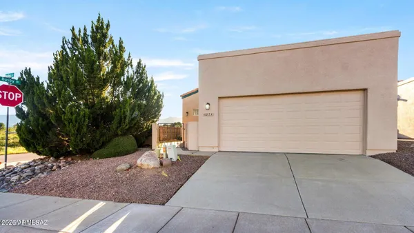 $2,100 | 574 Duchess Drive, Sierra Vista, AZ 85635