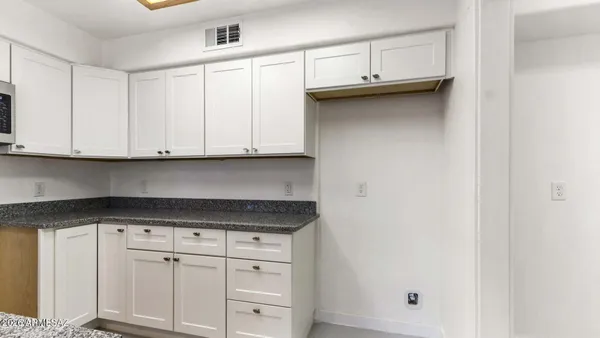 $1,900 | 574 Duchess Drive, Sierra Vista, AZ 85635