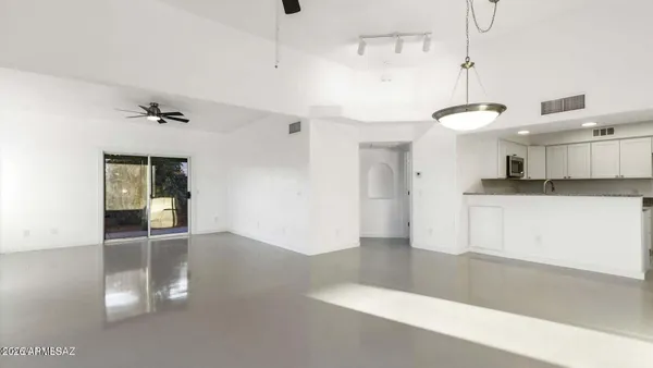 $2,100 | 574 Duchess Drive, Sierra Vista, AZ 85635