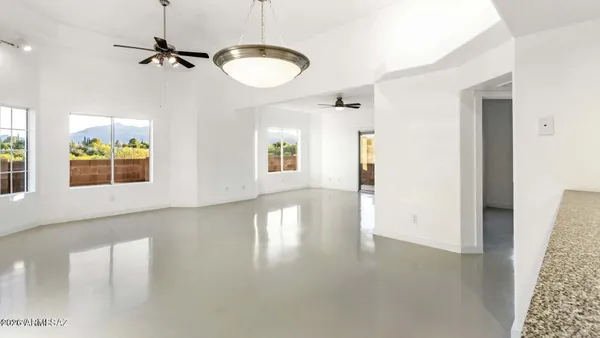 $2,100 | 574 Duchess Drive, Sierra Vista, AZ 85635