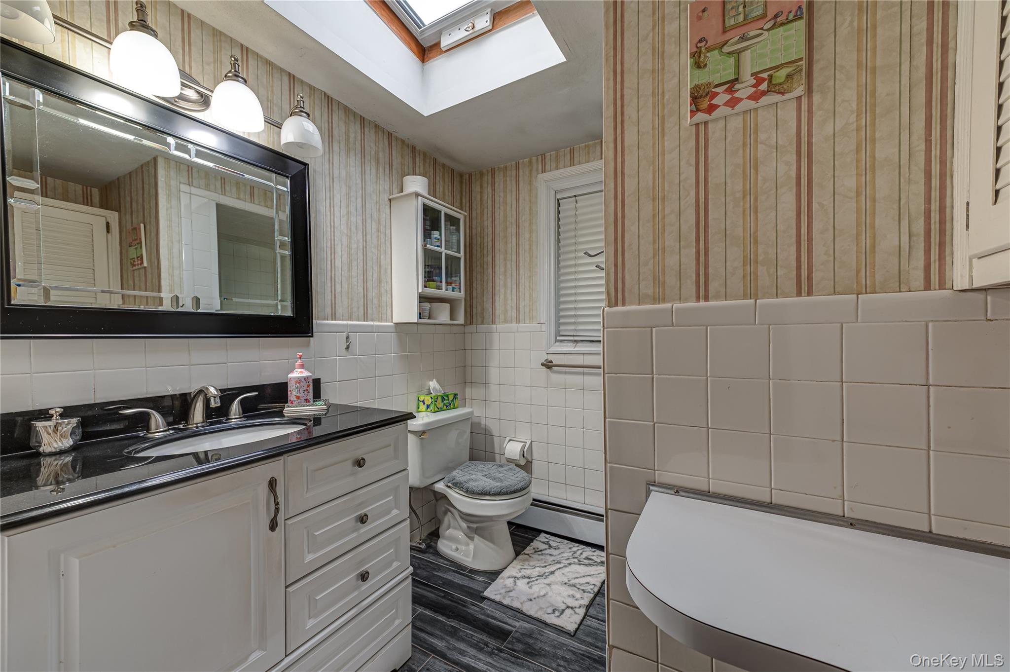 118 Harbor Road St. James, NY 11780 - Photo 15 of 18 second floor primary bath