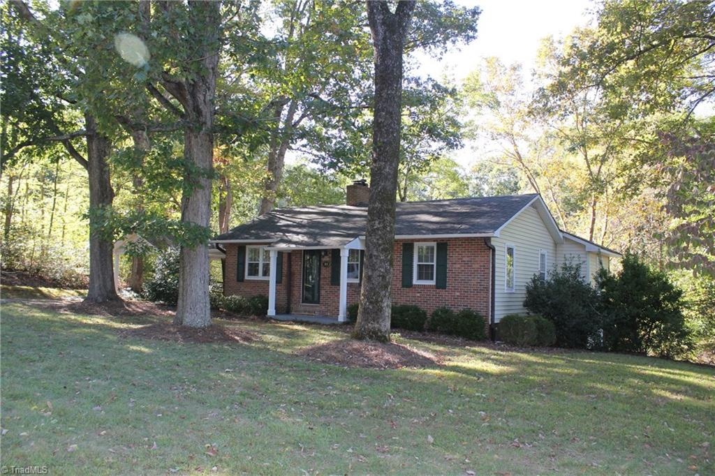 2011 Beeson Road Oak Ridge, NC 27310 - Photo 3 of 29