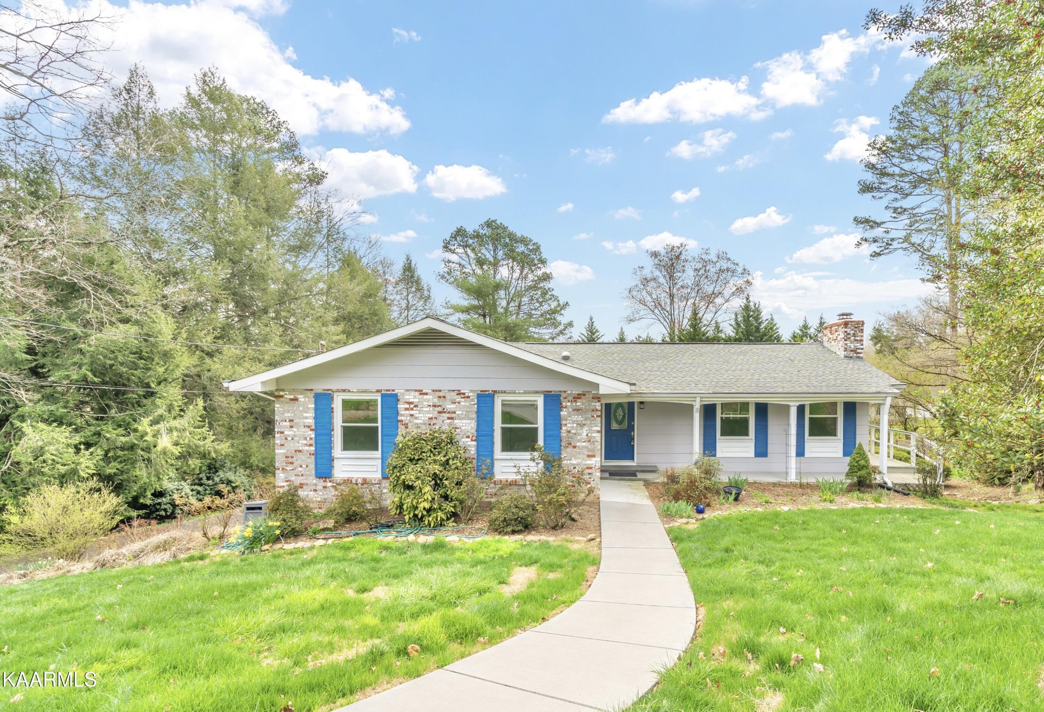 108 Miramar Circle Oak Ridge, TN 37830 - Photo 1 of 42 Gallery Image 1
