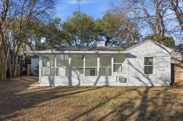 $2,200 | 6417 Darwood Avenue, Fort Worth, TX 76116