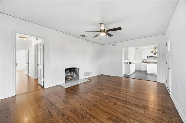 $2,200 | 6417 Darwood Avenue, Fort Worth, TX 76116
