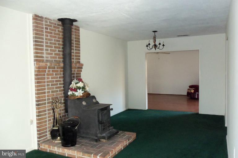 977 Grace Road Huntingtown, MD 20639 - Photo 8 of 14