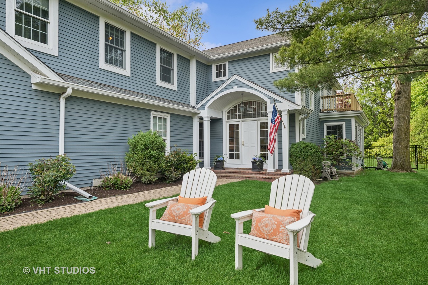 11 Longmeadow Road Winnetka, IL 60093 - Photo 1 of 31