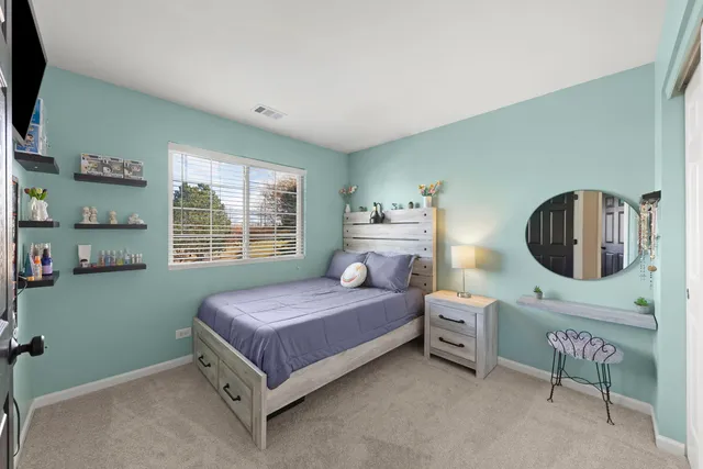 $339,900 | 2263 Reflections Drive, Aurora, IL 60502