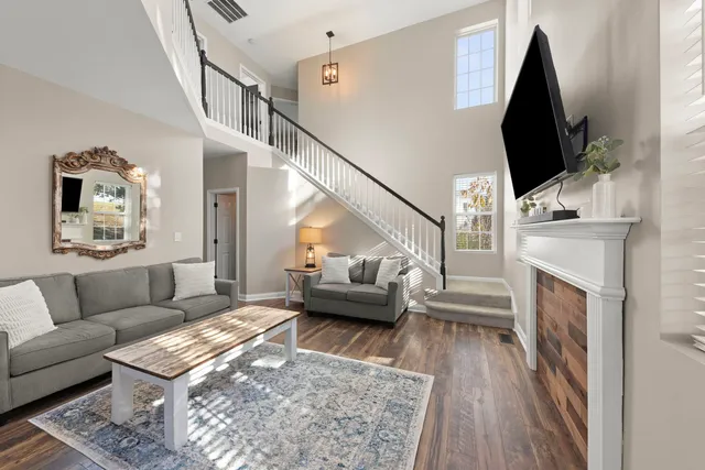 $339,900 | 2263 Reflections Drive, Aurora, IL 60502