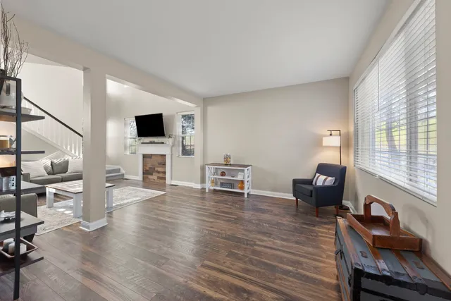 $339,900 | 2263 Reflections Drive, Aurora, IL 60502