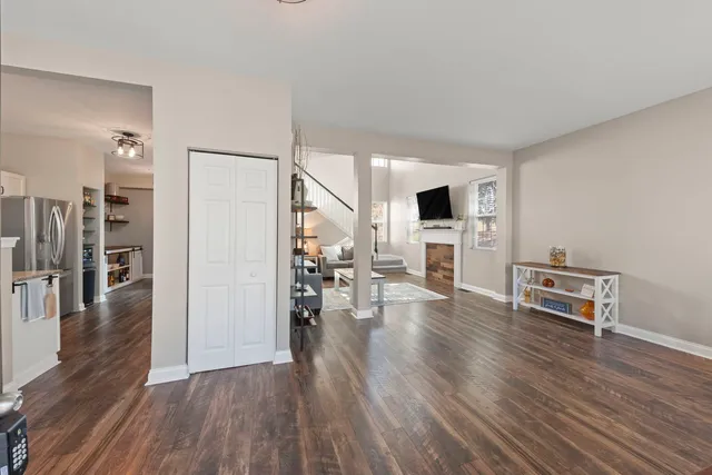 $339,900 | 2263 Reflections Drive, Aurora, IL 60502