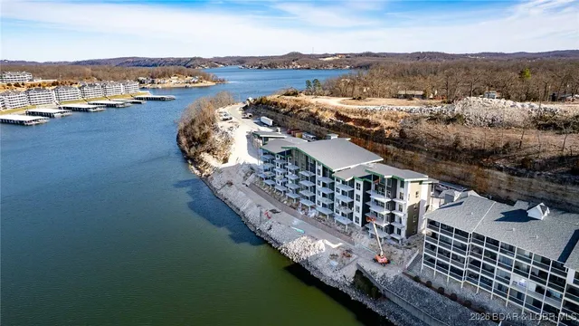 $430,000 | 700 Pershing Drive, Unit 106, Camdenton, MO 65020