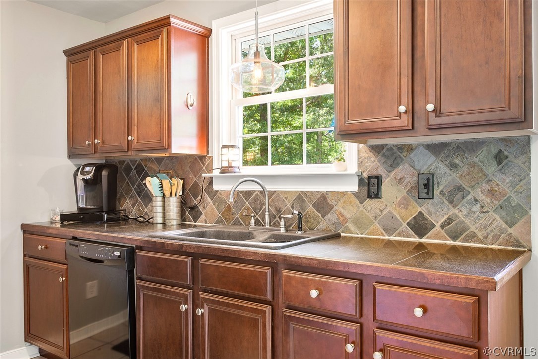 19500 River Road Chesterfield, VA 23838 - Photo 12 of 24 Gallery Image 12