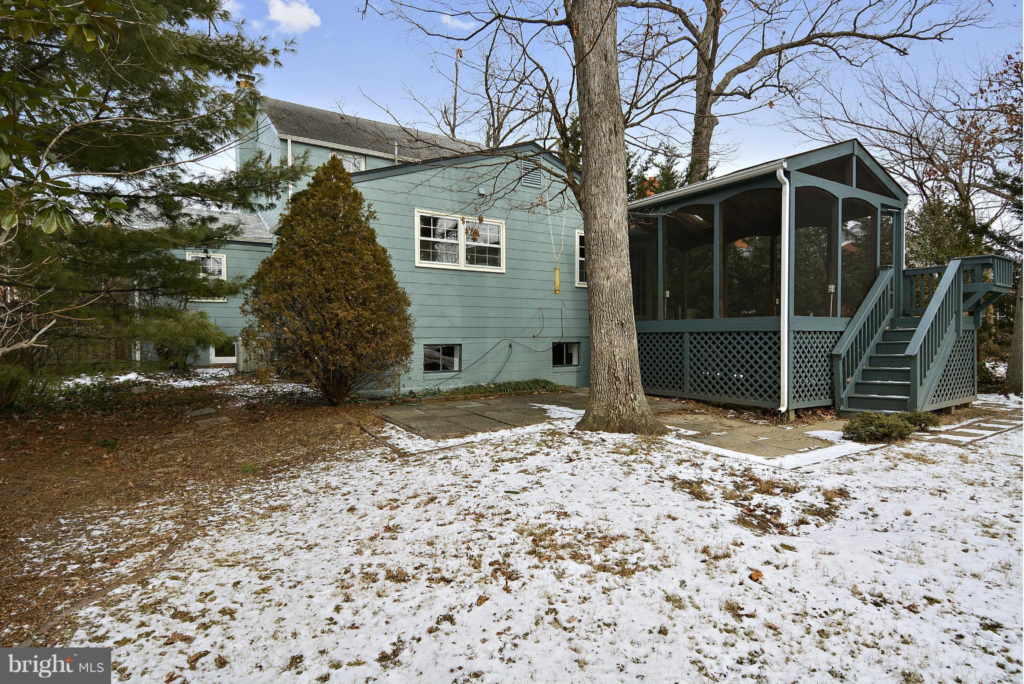 2706 Harmon Road Silver Spring, MD 20902 - Photo 23 of 30 Rear Patio