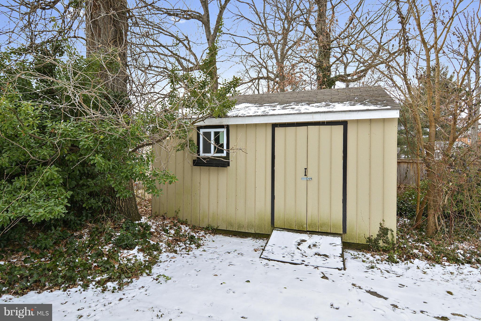 2706 Harmon Road Silver Spring, MD 20902 - Photo 25 of 30 Extra Large Shed with electricity