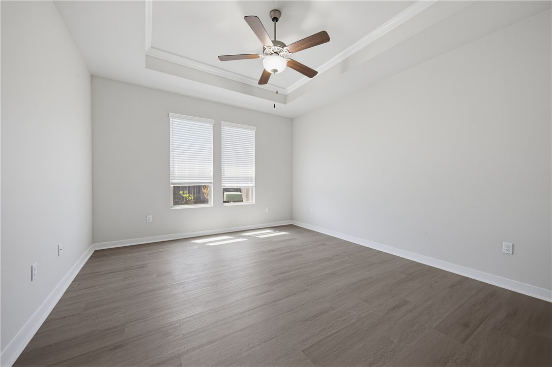 1012 Pasadena Street Portland, TX 78374 - Photo 11 of 25