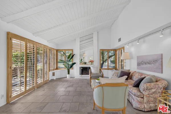 $499,000 | 91 Tennis Club Drive, Rancho Mirage, CA 92270